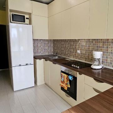 Березнева вул., 16 к4