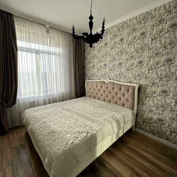 Французький бульв., 13а