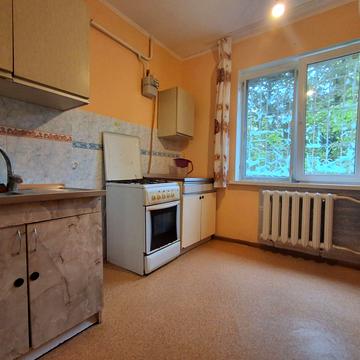 Десантний бульв., 4