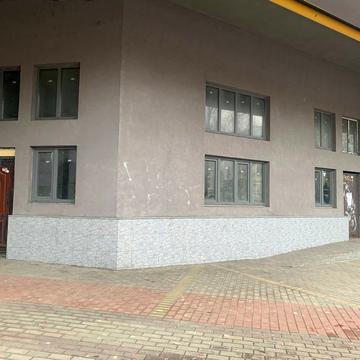 Нижній Вал вул., (Будинок 1)