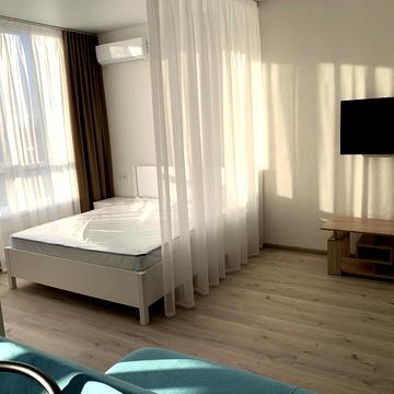 Каховська вул., 62