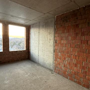 Івана Миколайчука вул., (Будинок 1)