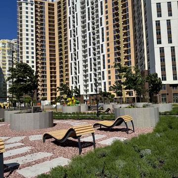 Краснова вул., (68 перлина)