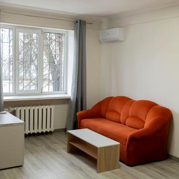 Михайла Бойчука вул. (Кіквідзе), 6