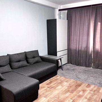 Павла Вірського бульв. (Саратівська), 10-А