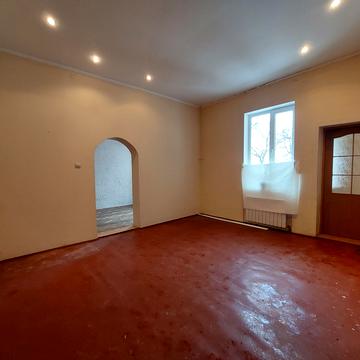 Семена Палія вул., 4