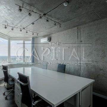 Срібнокільська вул., 1