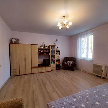 Мирона Тарнавського вул., 3