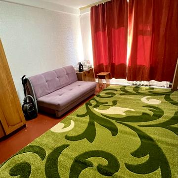 Полярна вул., 13