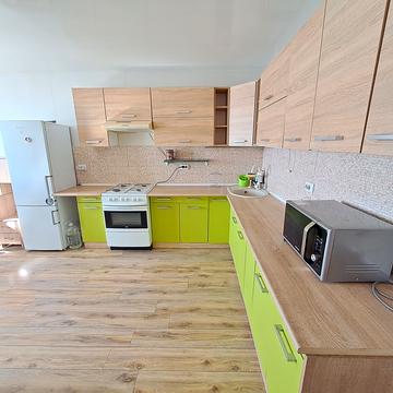 Цегельний пров., 8