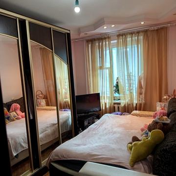 Кирила Трильовського вул., 21