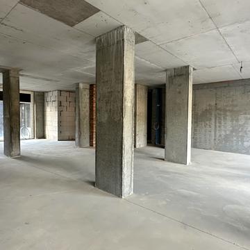 Університетська вул., 1о