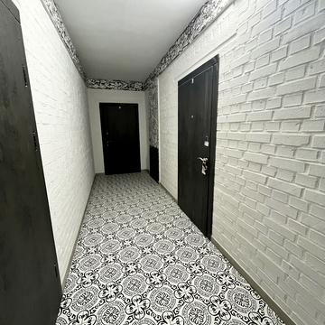 Озерна вул., (Будинок 1)