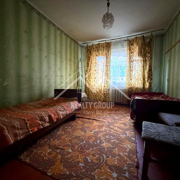 Сонячний мікрорайон вул., 10