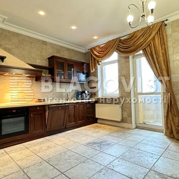 Євгена Коновальця вул. (Щорса), 36-Б