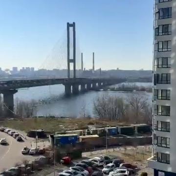 Зарічна вул., 1-Б