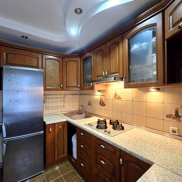 Олексія Древаля вул. (Петровського), 87