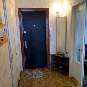 Космонавтів вул., 58/2