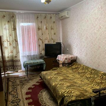 Космонавтів вул., 58/2