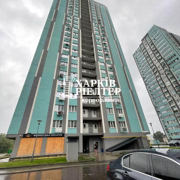 Академіка Павлова вул., 158