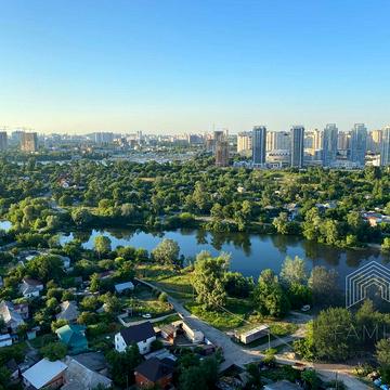 Зарічна вул., 4 к2