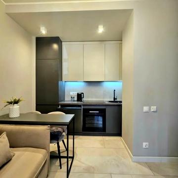 Тадея Рильського бульв., 3