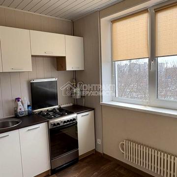 Каденюка вул. (Танкопія), 5