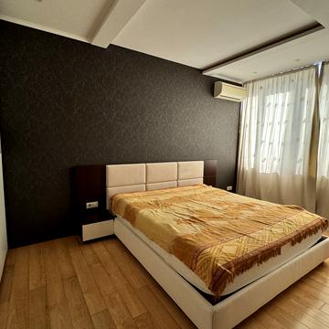 Вишгородська вул., 45