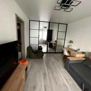 Андрія Малишка вул., 13-А