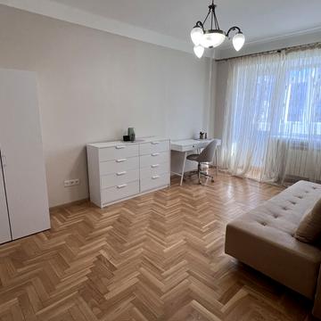 Ігоря Шамо бульв. (Олексія Давидова), 7