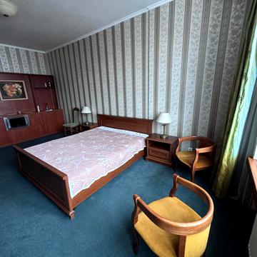 Жилянська вул., 59