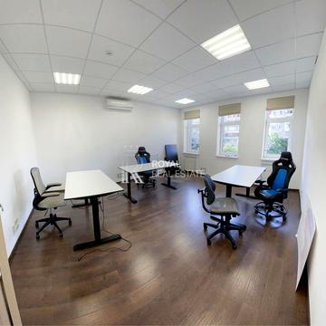 Микільсько-Слобідська вул., 1-А