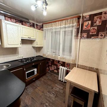 Добробатів вул. (Іларіонівська), 18