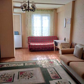 Академіка Сахарова вул., 34