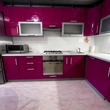 Небесної Сотні вул. (Леніна), 74