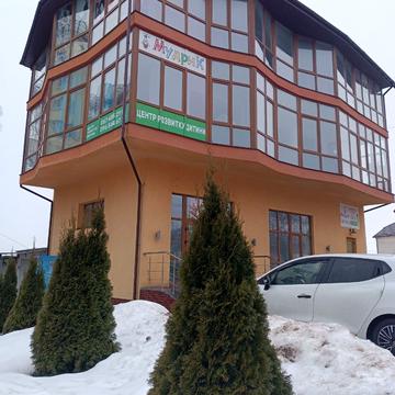 Панаса Мирного вул., 39/1