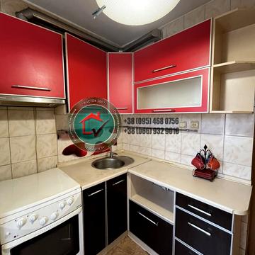 Петра Григоренка просп. (Маршала Жукова), 10