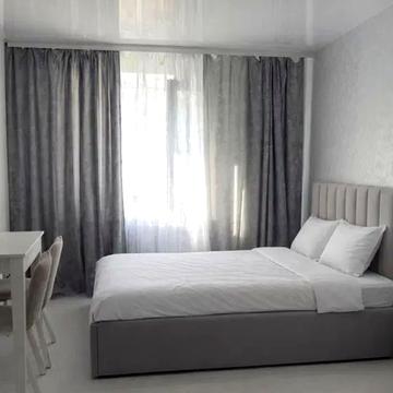 Новоукраїнська вул., 1/3а