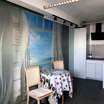 Літературна вул., 10