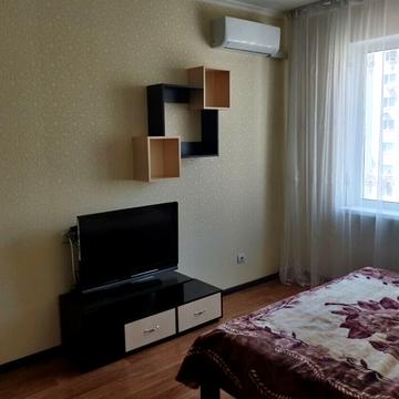 Бориса Гмирі вул., 16