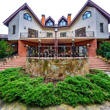 Анатолія Соловяненка вул.