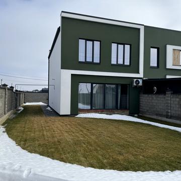 Київська вул.