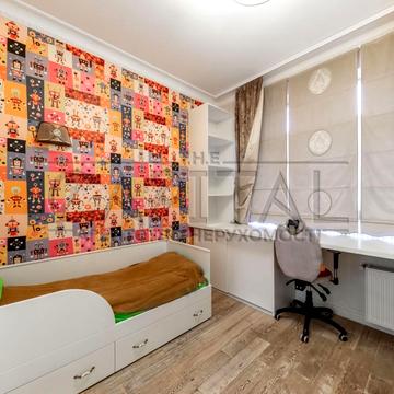 Жилянська вул., 118