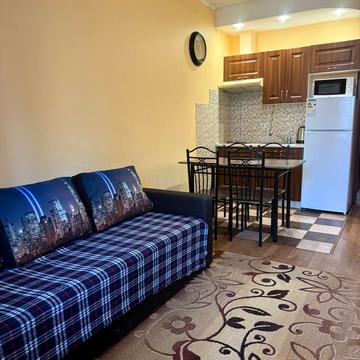 Польова вул., 73