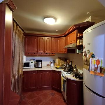 Миропільська вул., 3