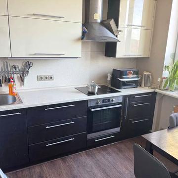 Новоолександрівська вул., (Будинок 2)