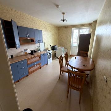 Миколи Шепелєва вул., 5