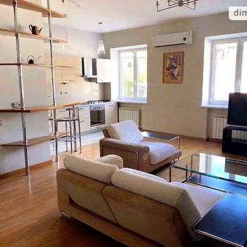 Дарвіна вул., 8