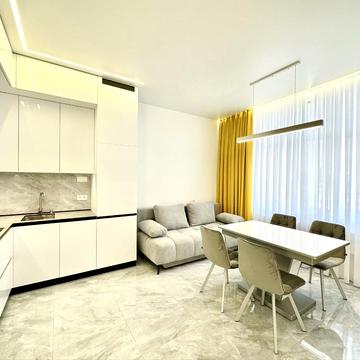 Микільсько-Слобідська вул., 11