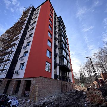 Степана Бандери вул., (Будинок 1)